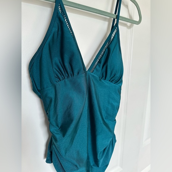 Emerald Teal Cupshe One Piece Swimsuit - Picture 2 of 8